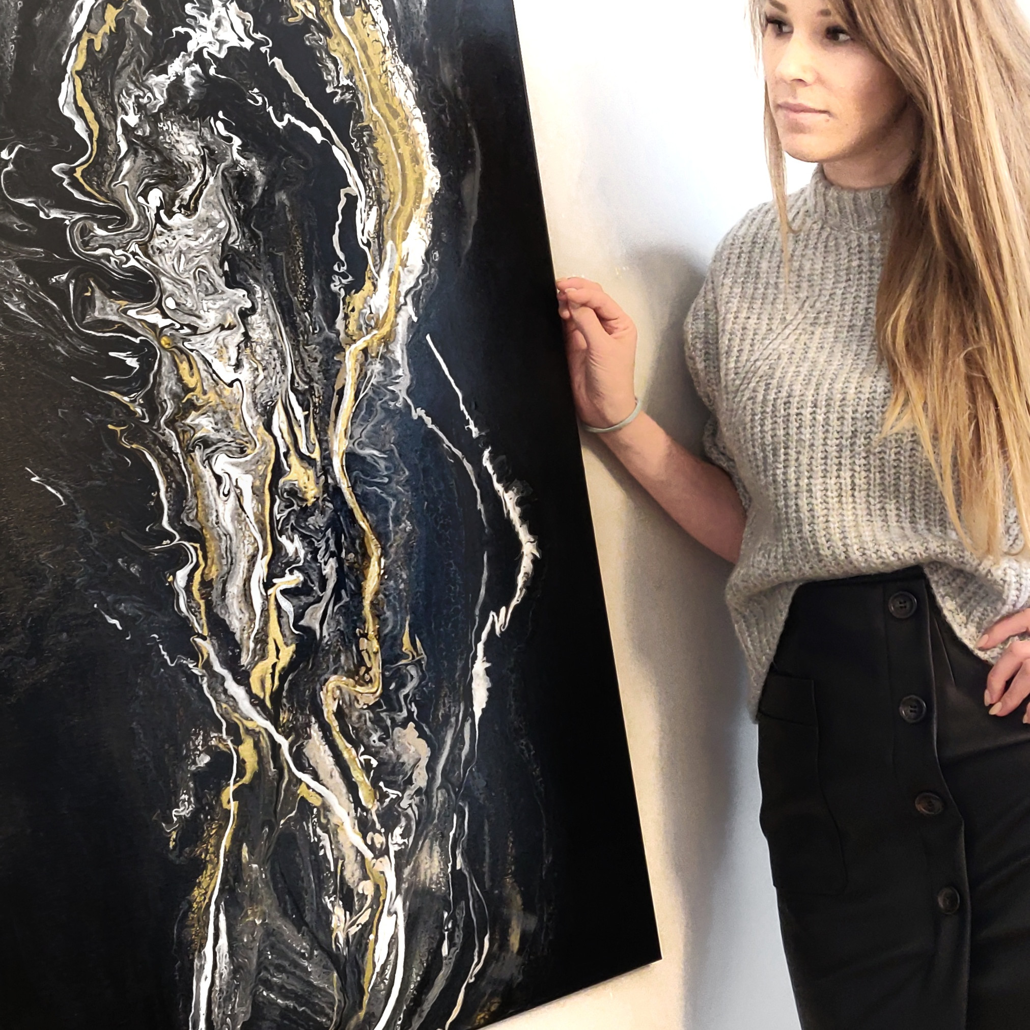 Abstrakcyjne, Acrylic Pour Painting, Nowoczesny, Obraz do jadalni, Obraz do salonu, Czarny, Złoty, Beżowy, Obraz akrylowy