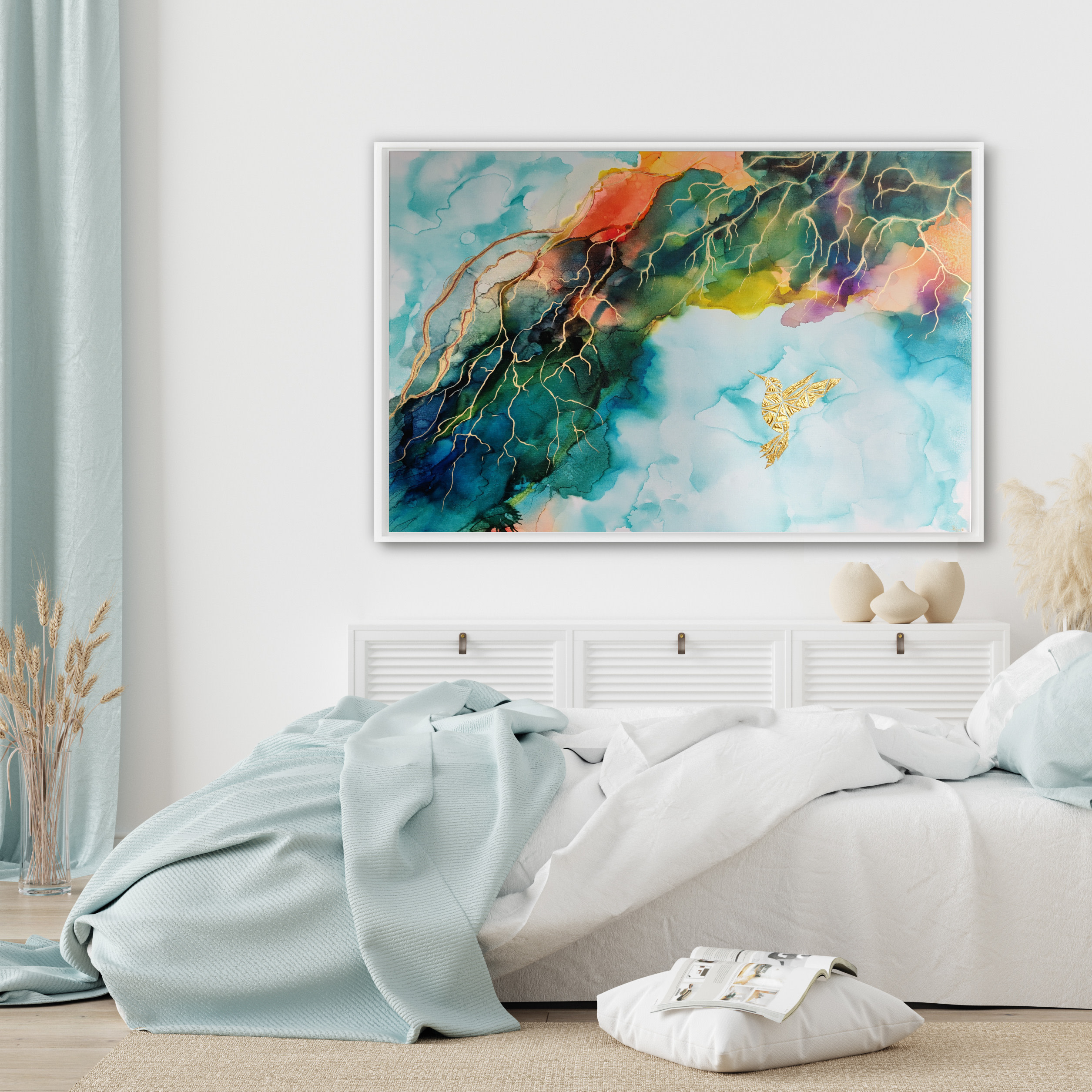 Koliber w winoroślach